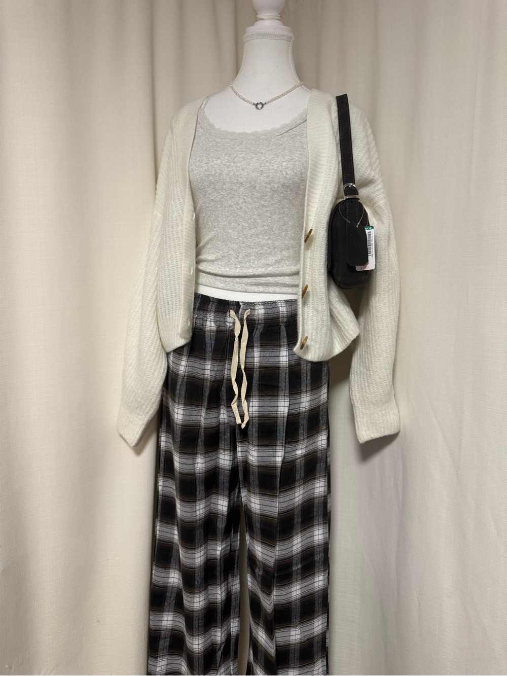 Wide-Leg Plaid Lounge Pants - Black & Gray